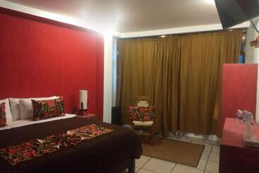 هتل Boutique Acocalli