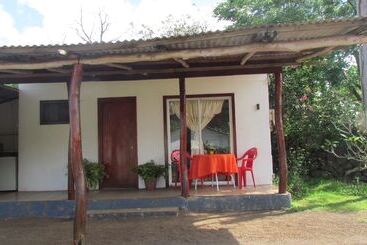 هتل Cabañas Peretei