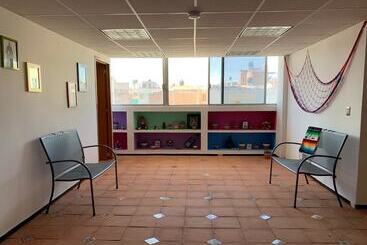 هتل Hostal Mejiquito San Marcos   Hostel