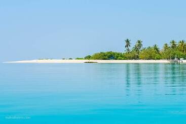 هتل Hulhudheli Inn