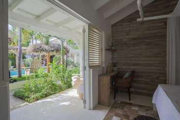 هتل Mahona Bed & Breakfast