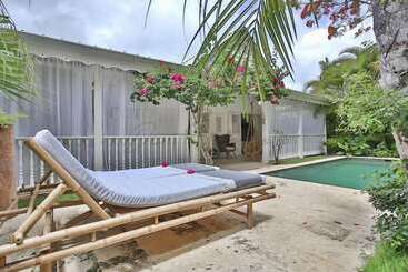 هتل Mahona Bed & Breakfast