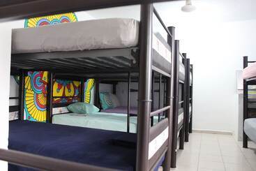 هتل Mandala Hostel