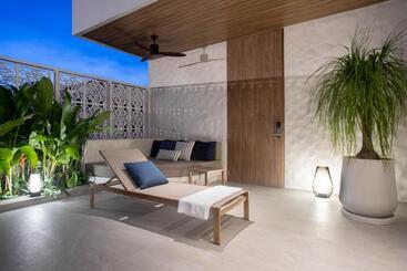 هتل Melia Phuket Mai Khao