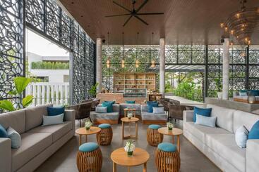 هتل Melia Phuket Mai Khao
