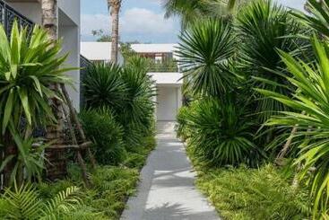 هتل Melia Phuket Mai Khao