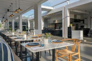هتل Melia Phuket Mai Khao