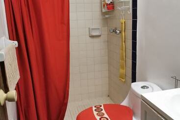 هتل Mi Casita Izcalli