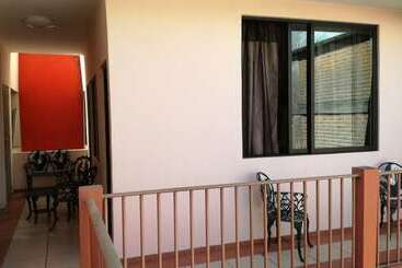 هتل Posada De Santa Rosa Bed And Breakfast