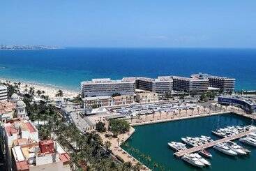 هتل The Level At Melia Alicante Adults Only