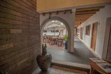 هتل Villa San Juan Bed&breakfast