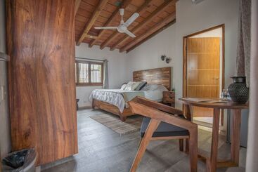 هتل Villa San Juan Bed&breakfast