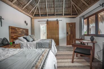 هتل Villa San Juan Bed&breakfast