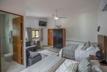 هتل Villa San Juan Bed&breakfast