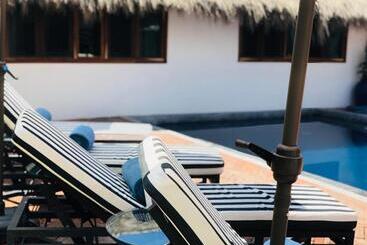 هتل Villa San Juan Bed&breakfast