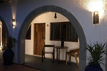 هتل Villa San Juan Bed&breakfast