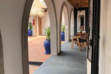 هتل Villa San Juan Bed&breakfast