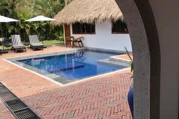 هتل Villa San Juan Bed&breakfast