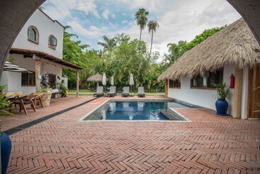 هتل Villa San Juan Bed&breakfast