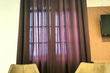 هاستل Dz Residence Tunjong