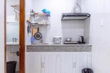 Bao Ngoc Hotel & Apt