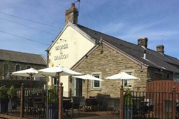 住宿加早餐  George And Dragon