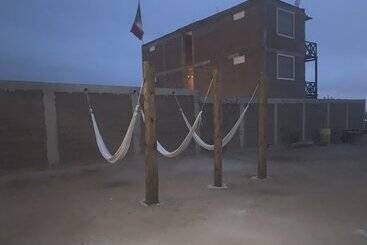 تختخواب و صبحانه Baja69 Lodge