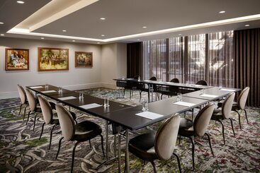 هتل Grand Bohemian Lodge Greenville, Autograph Collection