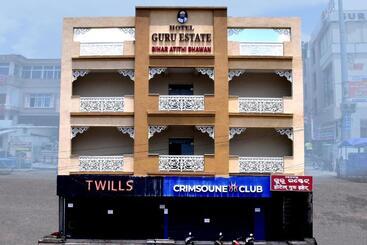 هتل Guru Estate