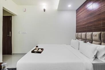 هتل Super Townhouse Marina
