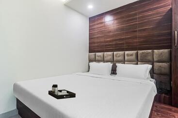 هتل Super Townhouse Marina