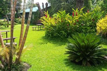 هاستل Karibu Heritage House
