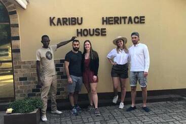 هاستل Karibu Heritage House