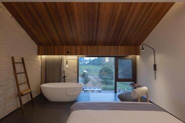 تختخواب و صبحانه Yangshuo Hillside Homestay