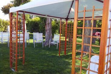 Hostal Restaurante Carolina