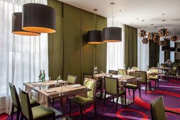 ホテル Park Inn By Radisson Kazan