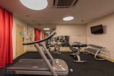 ホテル Park Inn By Radisson Kazan