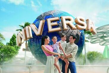Resorts World Sentosa   Hotel Michael