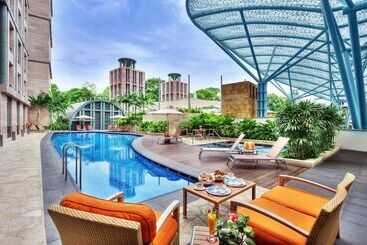 Resorts World Sentosa   Hotel Michael