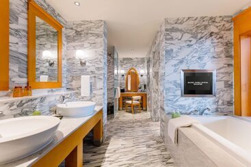 Resorts World Sentosa   Hotel Michael