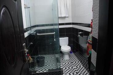 تختخواب و صبحانه E   Glisters Home