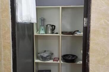 تختخواب و صبحانه E   Glisters Home
