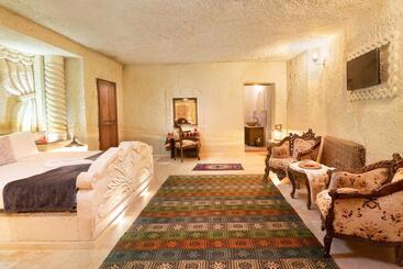 تختخواب و صبحانه Tatlı Kaya Otel