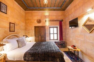 تختخواب و صبحانه Tatlı Kaya Otel