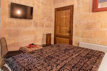 تختخواب و صبحانه Tatlı Kaya Otel