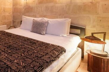 تختخواب و صبحانه Tatlı Kaya Otel
