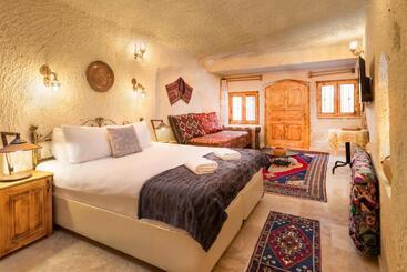 تختخواب و صبحانه Tatlı Kaya Otel