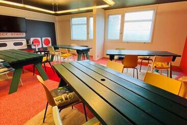 هتل Ibis Styles Lyon Bron Eurexpo