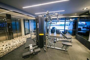 هتل Hilton Garden Inn Santiago Del Estero