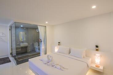 Thewhitehotel By Charoensri   Sha Extra Plus